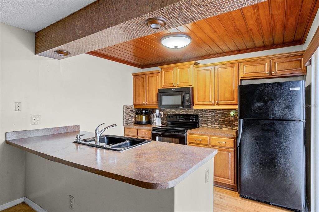 En Venta: $169,900 (2 camas, 2 baños, 1288 Pies cuadrados)