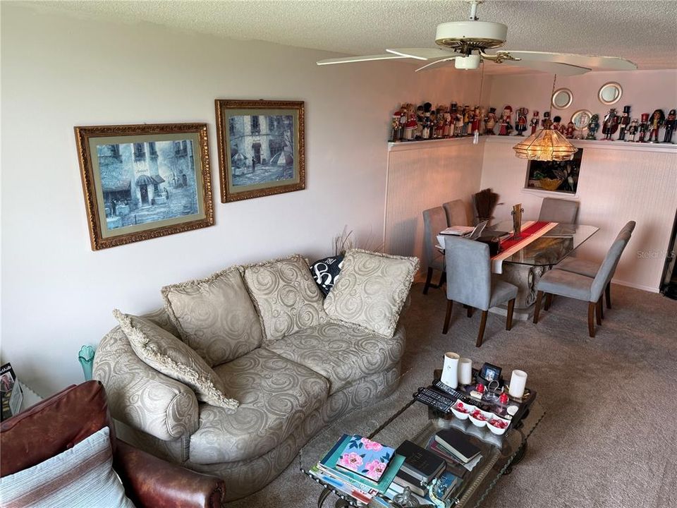 En Venta: $119,900 (2 camas, 2 baños, 1029 Pies cuadrados)