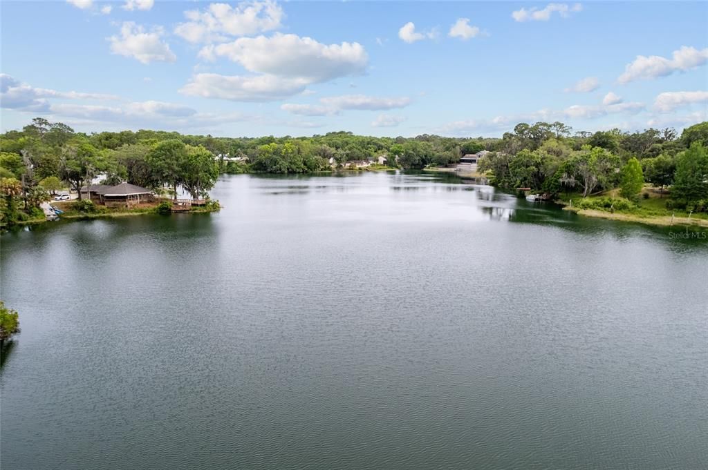 En Venta: $739,000 (3 camas, 3 baños, 2252 Pies cuadrados)