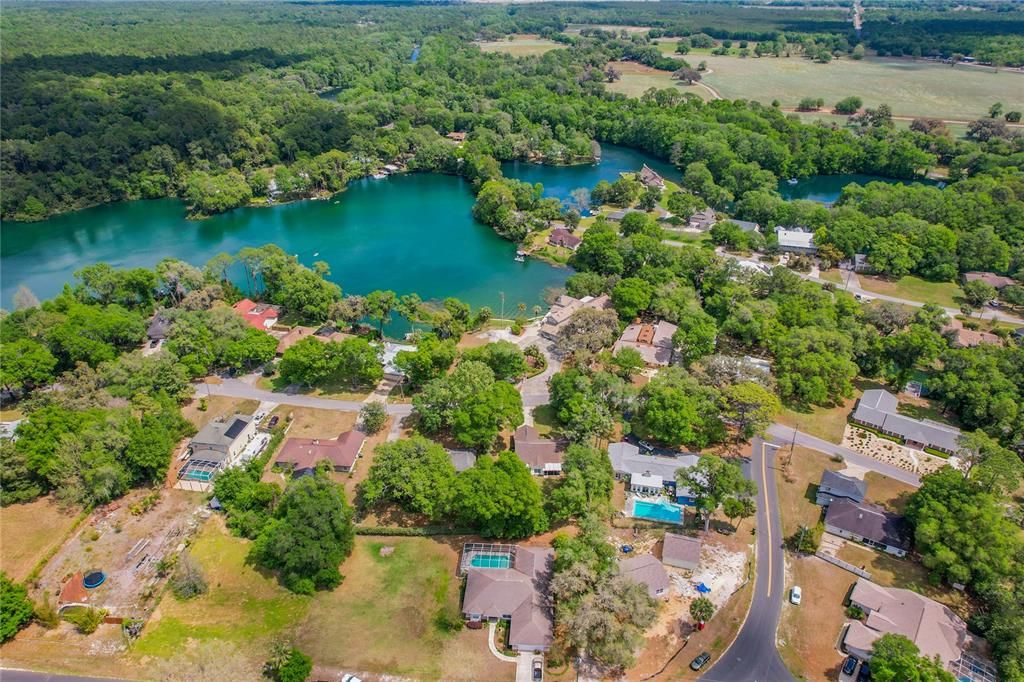 En Venta: $739,000 (3 camas, 3 baños, 2252 Pies cuadrados)