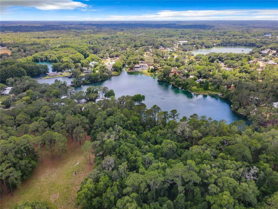 En Venta: $739,000 (3 camas, 3 baños, 2252 Pies cuadrados)