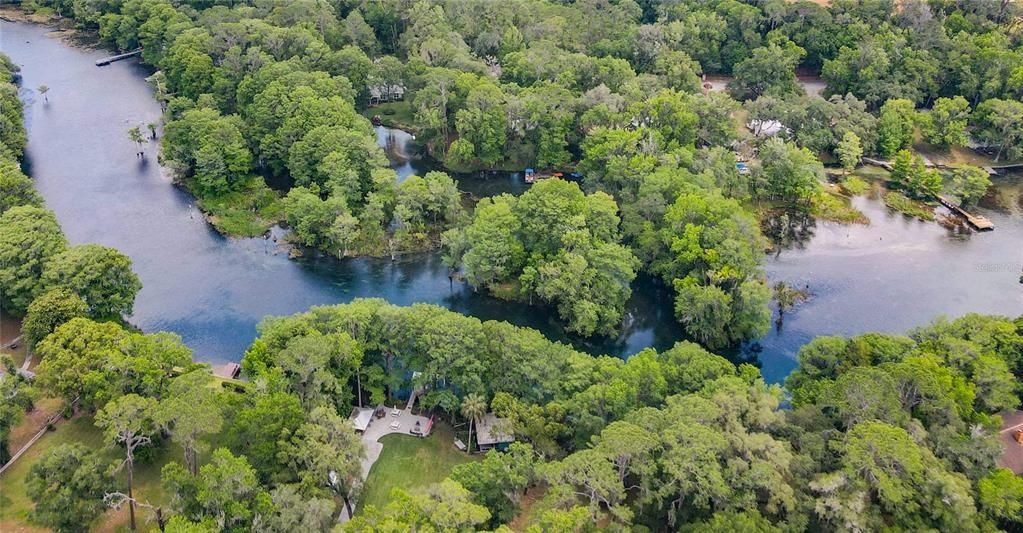 En Venta: $739,000 (3 camas, 3 baños, 2252 Pies cuadrados)