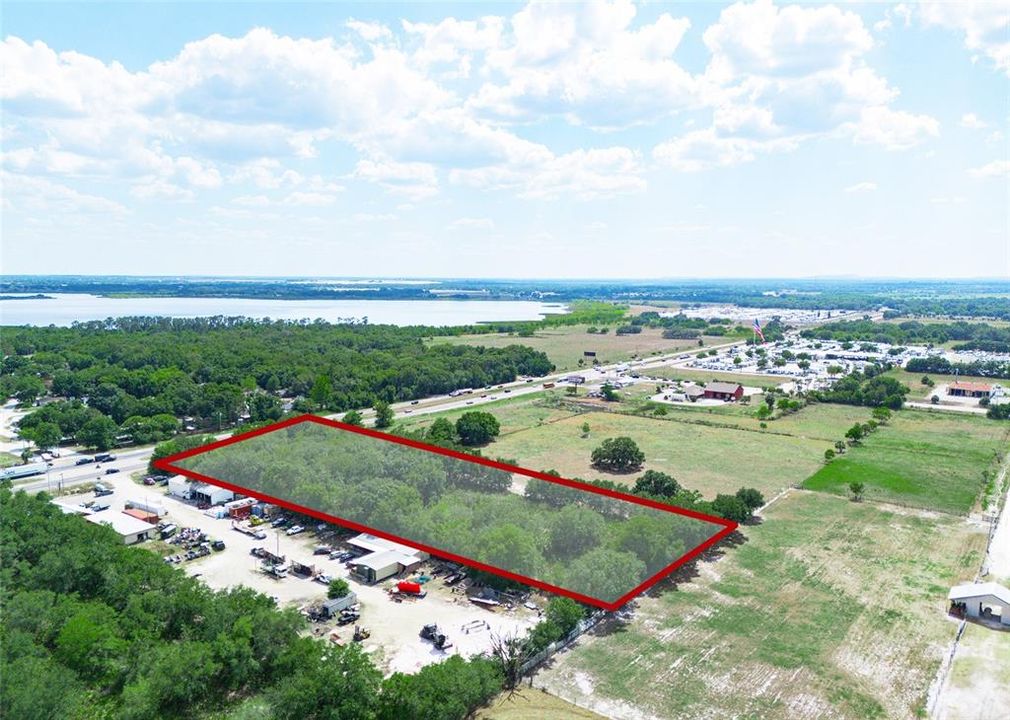 En Venta: $533,900 (3.01 acres)