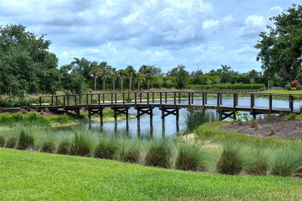 Под контрактом: $679,000 (3 спален, 2 ванн, 1918 Квадратных фут)