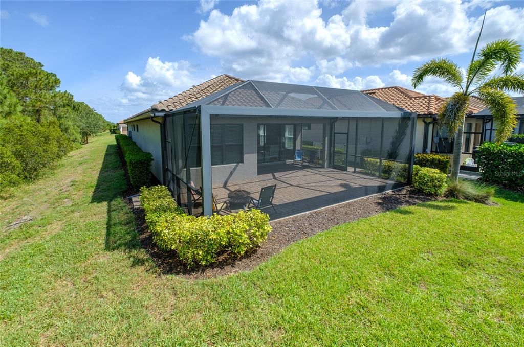 Под контрактом: $679,000 (3 спален, 2 ванн, 1918 Квадратных фут)