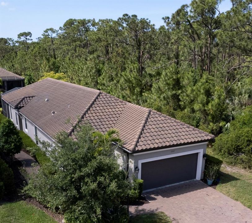 Под контрактом: $679,000 (3 спален, 2 ванн, 1918 Квадратных фут)