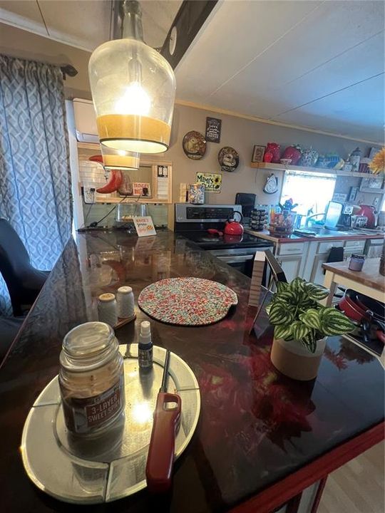 For Sale: $57,000 (2 beds, 1 baths, 732 Square Feet)