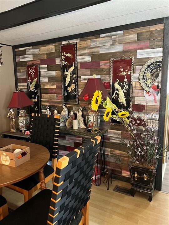 For Sale: $57,000 (2 beds, 1 baths, 732 Square Feet)