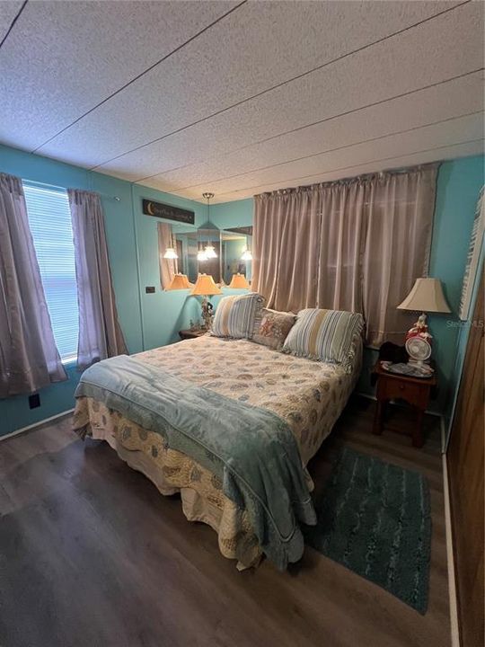 For Sale: $57,000 (2 beds, 1 baths, 732 Square Feet)