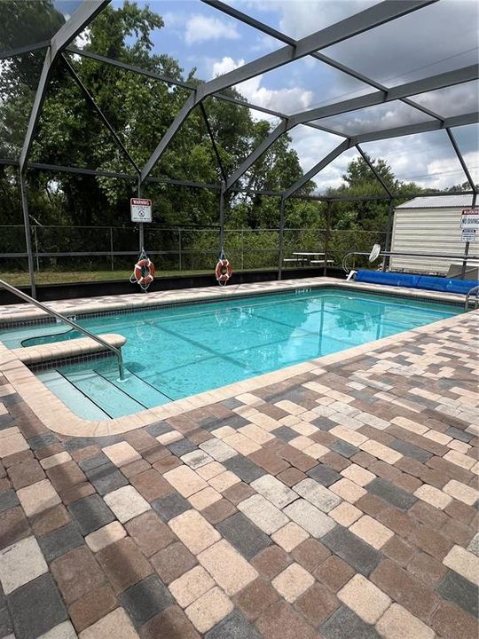 For Sale: $57,000 (2 beds, 1 baths, 732 Square Feet)