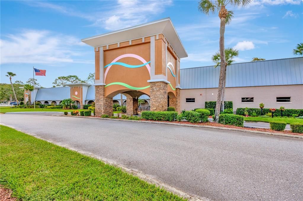 На продажу: $99,999 (1 спален, 1 ванн, 779 Квадратных фут)