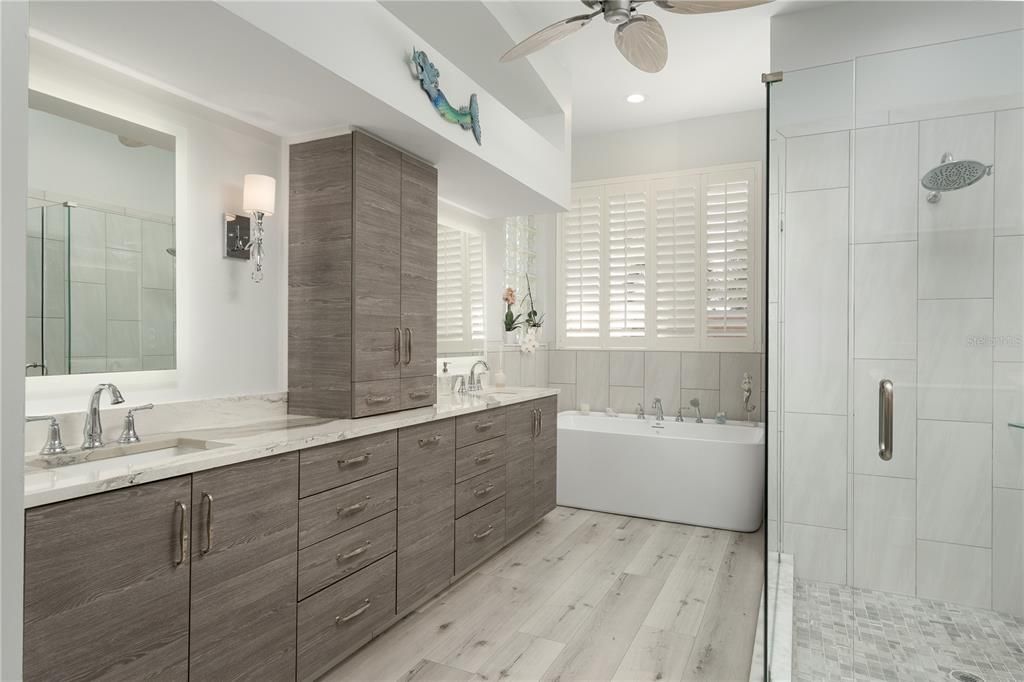 For Sale: $1,125,000 (3 beds, 3 baths, 2312 Square Feet)