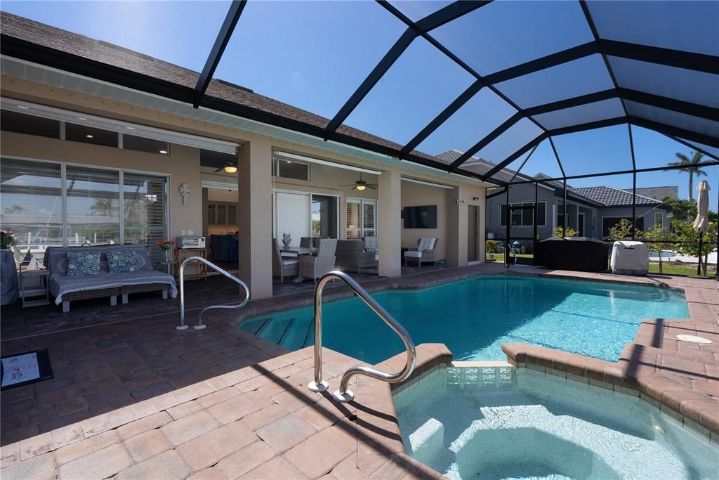 For Sale: $1,125,000 (3 beds, 3 baths, 2312 Square Feet)