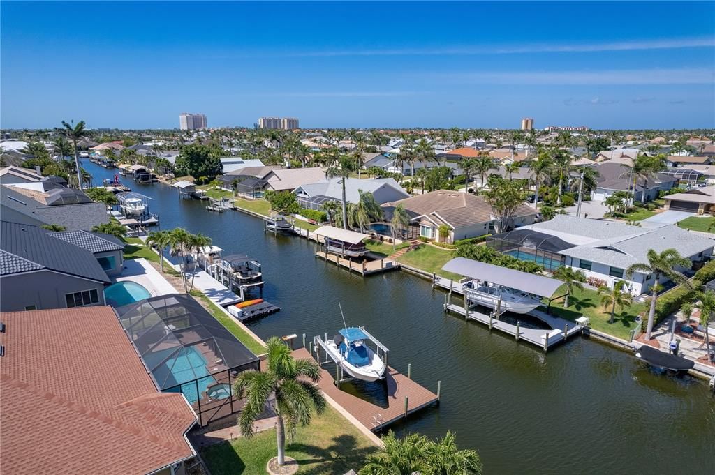 For Sale: $1,125,000 (3 beds, 3 baths, 2312 Square Feet)