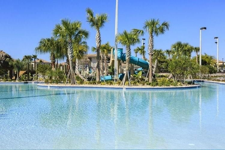 На продажу: $949,000 (9 спален, 5 ванн, 3909 Квадратных фут)