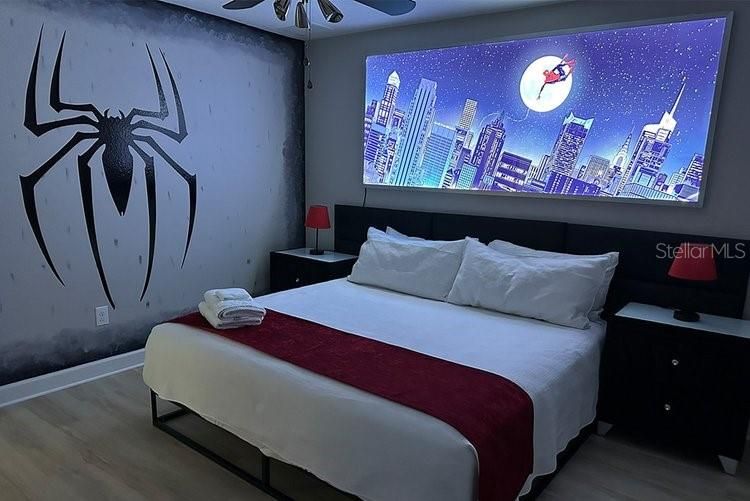 На продажу: $949,000 (9 спален, 5 ванн, 3909 Квадратных фут)