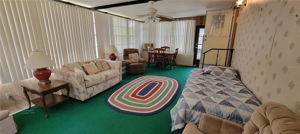 待售: $149,900 (2 贝兹, 2 浴室, 1246 平方英尺)