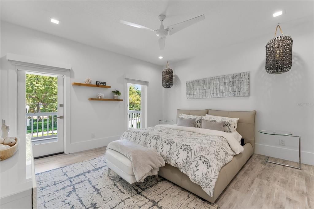 待售: $4,299,999 (8 贝兹, 6 浴室, 7000 平方英尺)