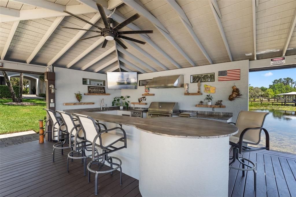 待售: $4,299,999 (8 贝兹, 6 浴室, 7000 平方英尺)