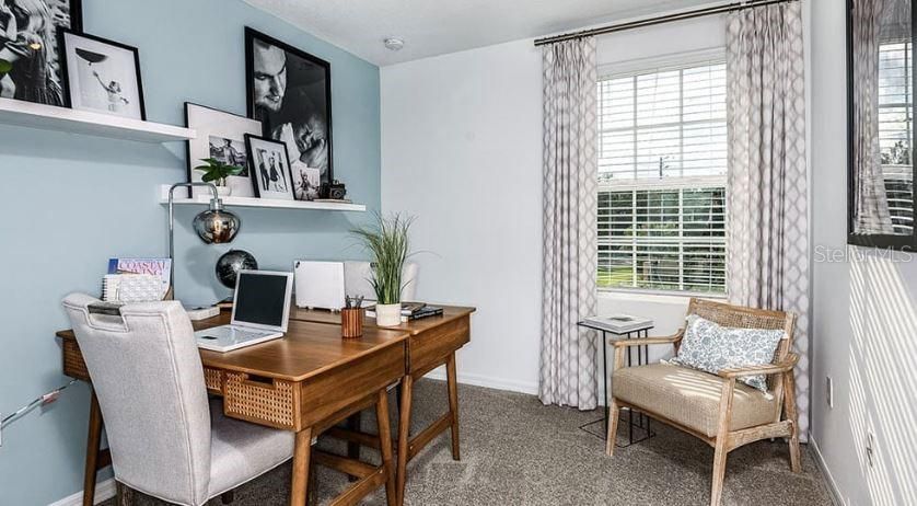 For Sale: $325,000 (3 beds, 2 baths, 1373 Square Feet)