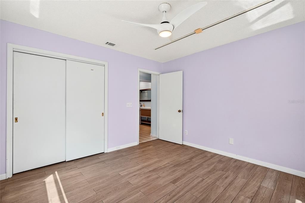 For Sale: $415,000 (3 beds, 2 baths, 1874 Square Feet)