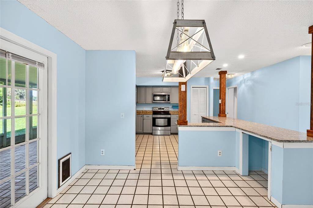 For Sale: $415,000 (3 beds, 2 baths, 1874 Square Feet)