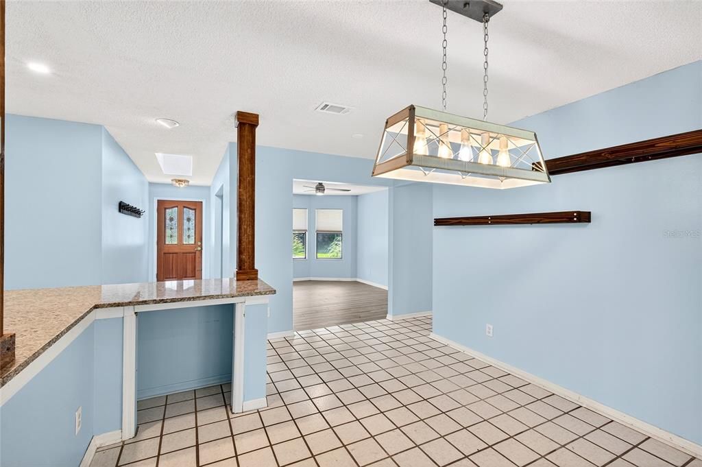 For Sale: $415,000 (3 beds, 2 baths, 1874 Square Feet)