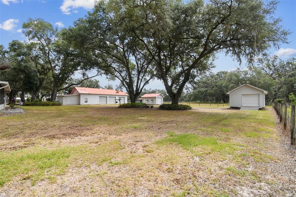 For Sale: $550,000 (3 beds, 2 baths, 1709 Square Feet)