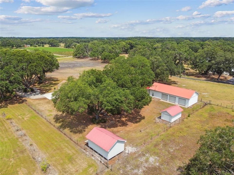 For Sale: $550,000 (3 beds, 2 baths, 1709 Square Feet)