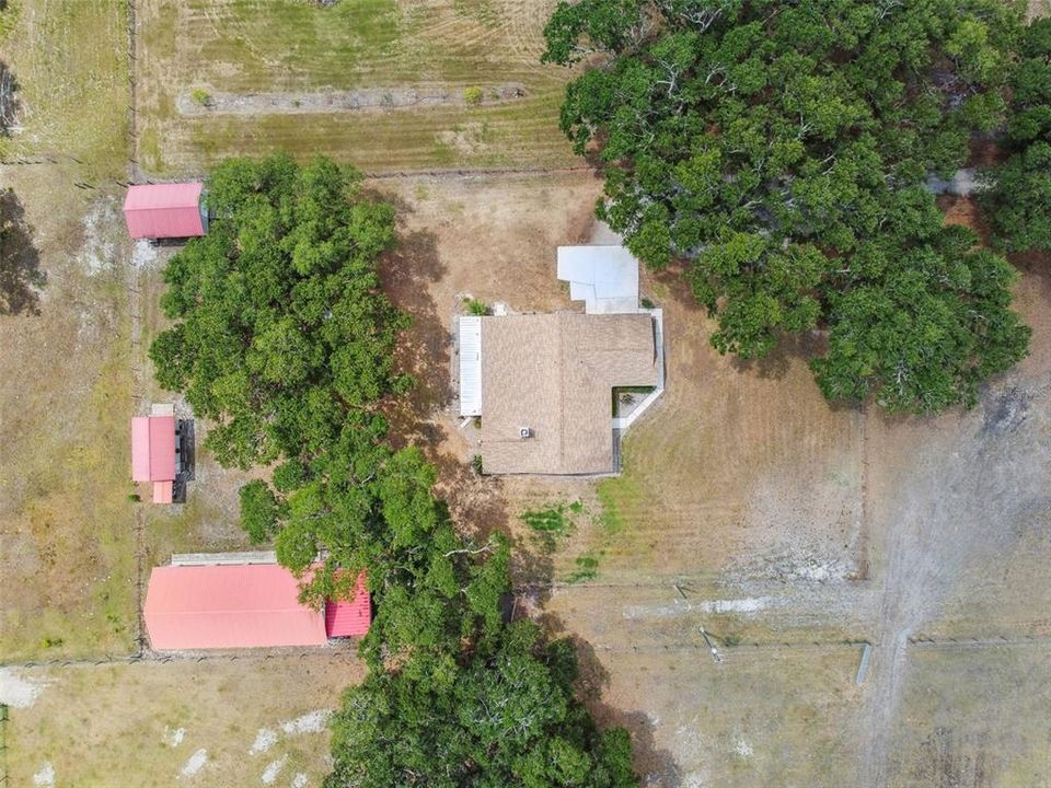 For Sale: $550,000 (3 beds, 2 baths, 1709 Square Feet)