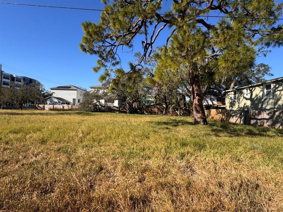 Active With Contract: $169,000 (0.11 acres)