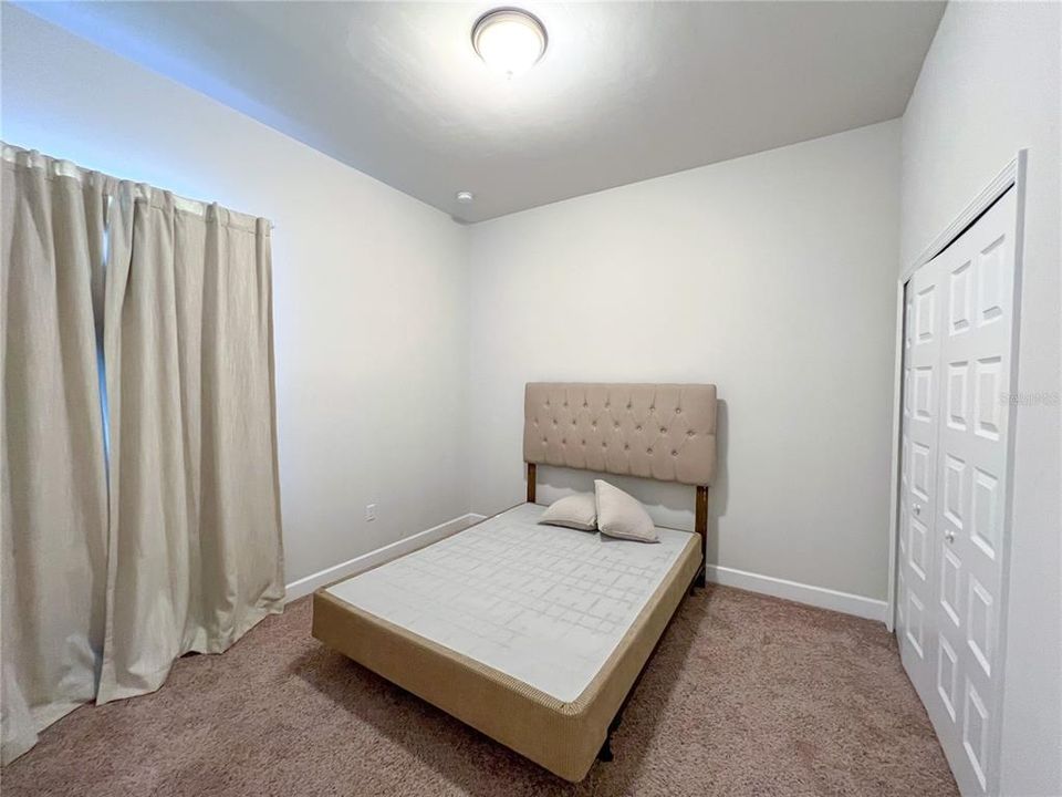 出租: $2,700 (3 贝兹, 2 浴室, 1966 平方英尺)