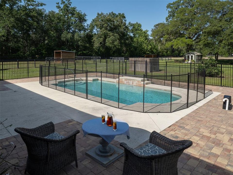 For Sale: $1,245,000 (3 beds, 2 baths, 1783 Square Feet)