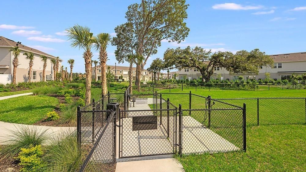 For Sale: $325,000 (3 beds, 2 baths, 1373 Square Feet)