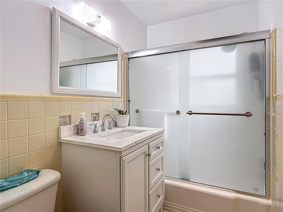 待售: $850,000 (0 贝兹, 0 浴室, 1710 平方英尺)