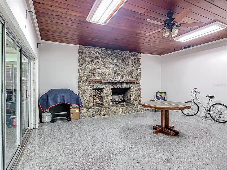 待售: $850,000 (0 贝兹, 0 浴室, 1710 平方英尺)