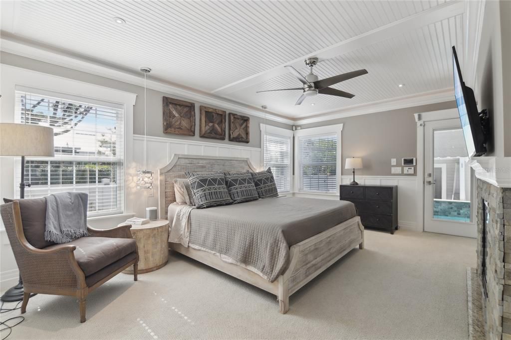 Под контрактом: $2,195,000 (6 спален, 6 ванн, 3300 Квадратных фут)