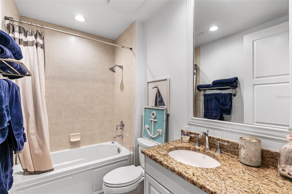 For Rent: $12,000 (3 beds, 2 baths, 1861 Square Feet)