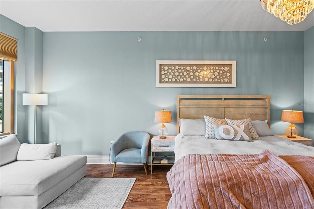 For Rent: $12,000 (3 beds, 2 baths, 1861 Square Feet)