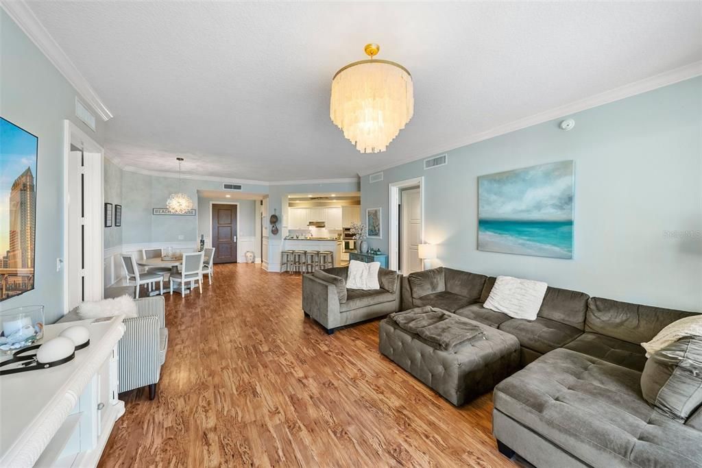 For Rent: $12,000 (3 beds, 2 baths, 1861 Square Feet)