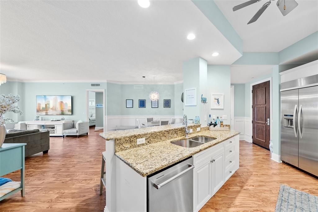 For Rent: $12,000 (3 beds, 2 baths, 1861 Square Feet)