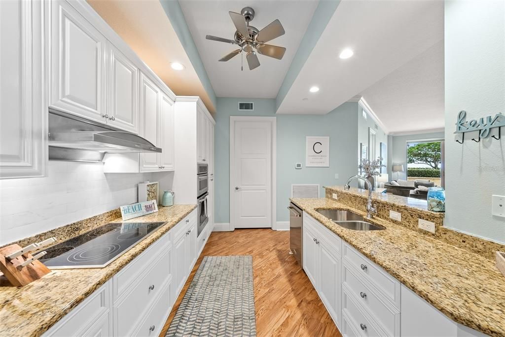 For Rent: $12,000 (3 beds, 2 baths, 1861 Square Feet)