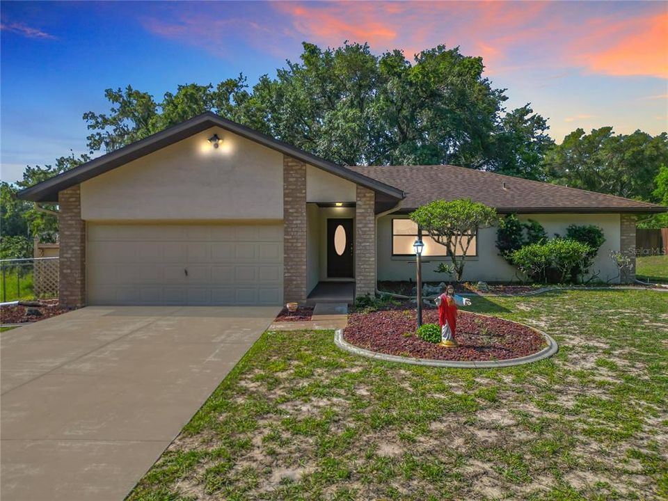 Recently Sold: $259,900 (3 beds, 2 baths, 1477 Square Feet)