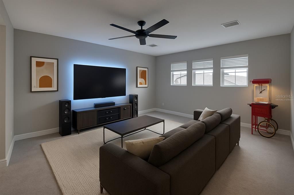 Activo con contrato: $785,000 (5 camas, 4 baños, 3567 Pies cuadrados)