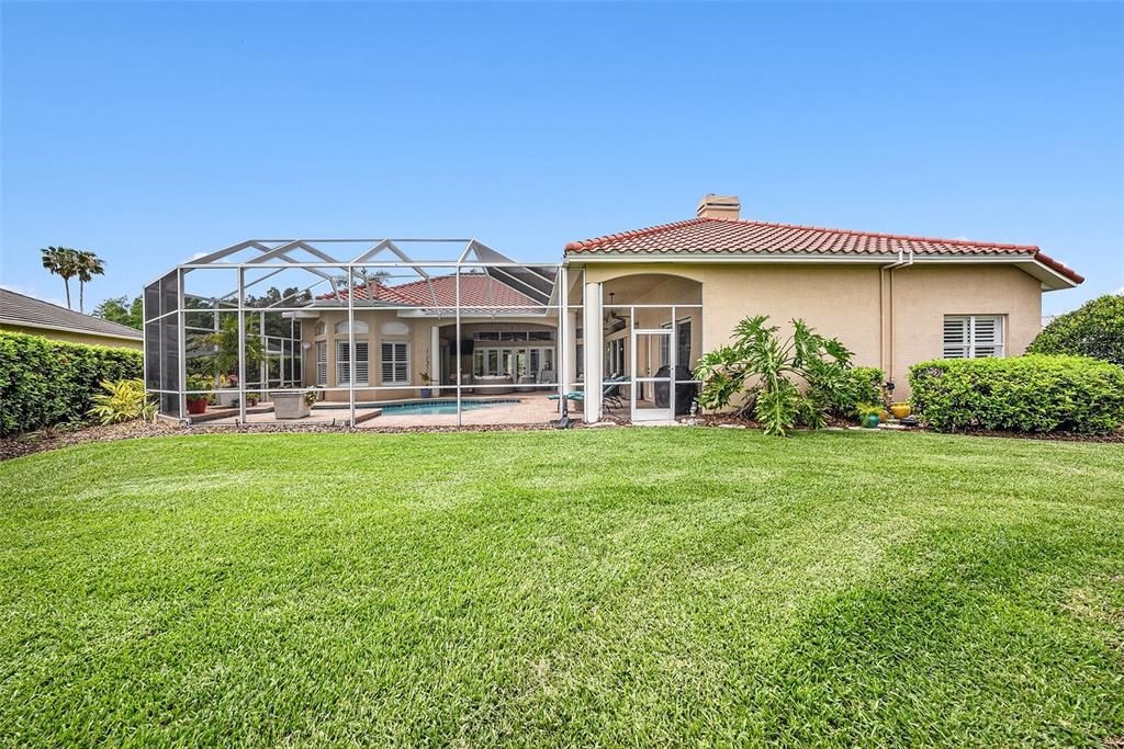 En Venta: $1,249,900 (4 camas, 3 baños, 3357 Pies cuadrados)