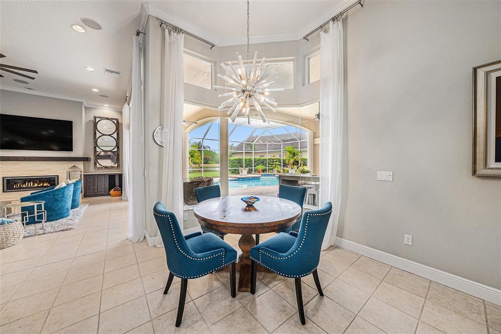 En Venta: $1,249,900 (4 camas, 3 baños, 3357 Pies cuadrados)