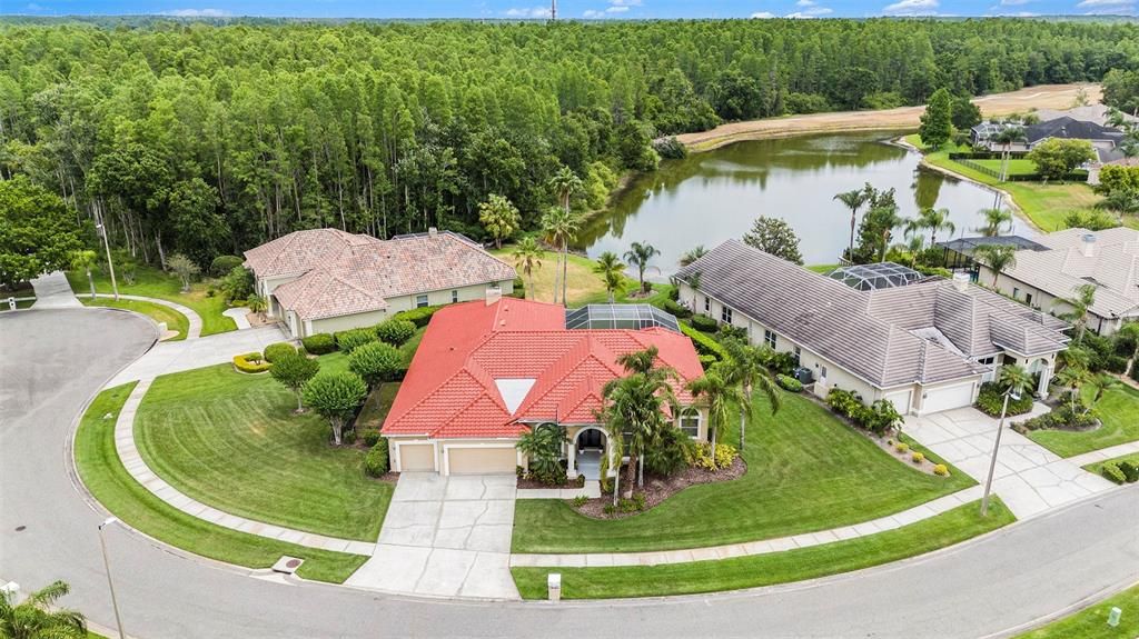 En Venta: $1,249,900 (4 camas, 3 baños, 3357 Pies cuadrados)