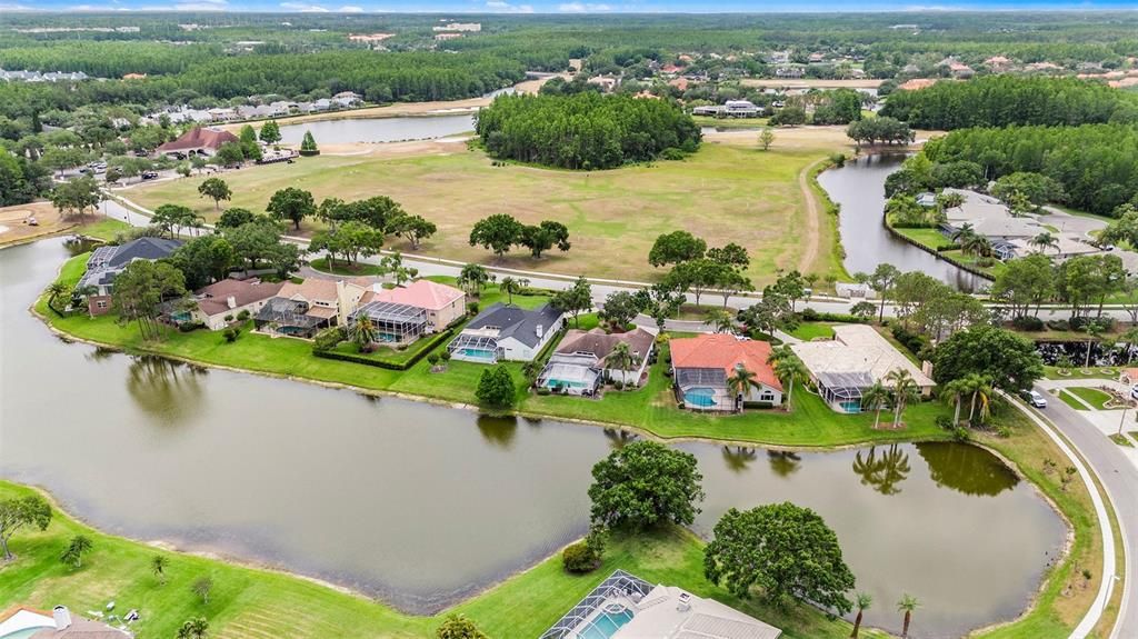 En Venta: $1,249,900 (4 camas, 3 baños, 3357 Pies cuadrados)