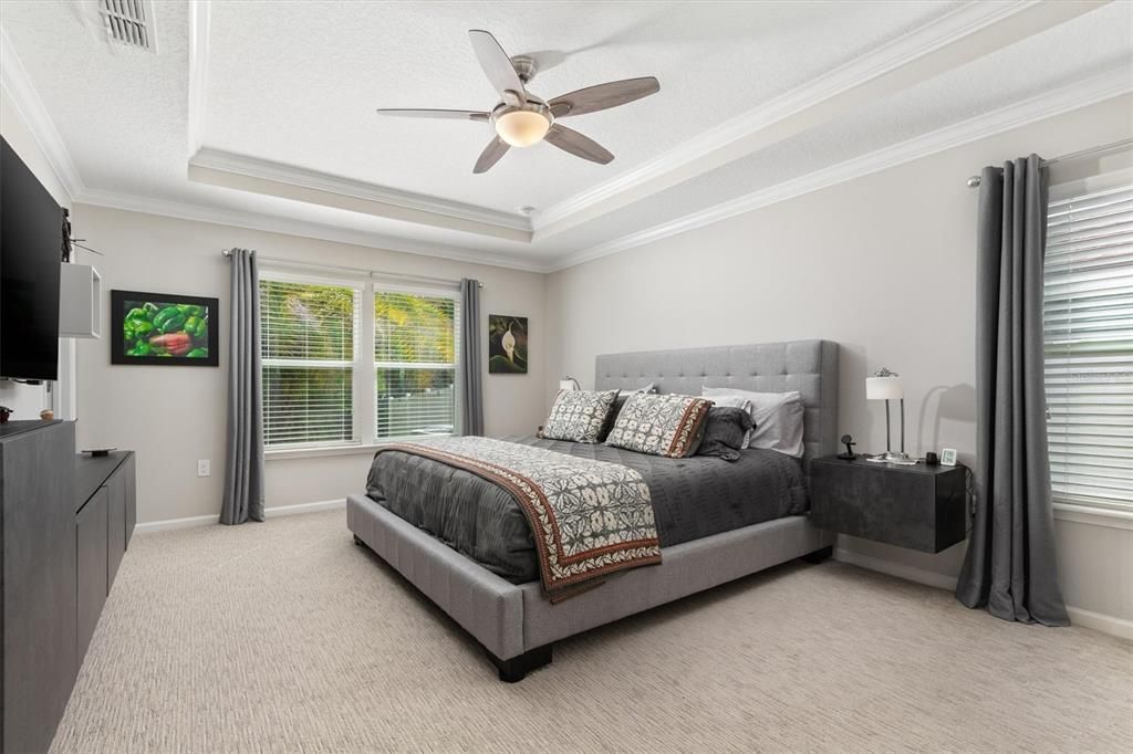 For Sale: $399,900 (2 beds, 2 baths, 1777 Square Feet)