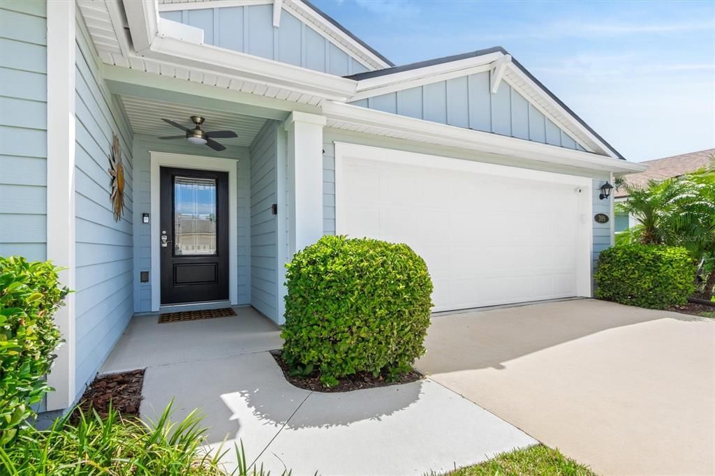 For Sale: $399,900 (2 beds, 2 baths, 1777 Square Feet)
